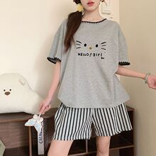 ˯��Ů�ļ�����2026���¿���䴿�������ɰ���Ҿӷ�ѧ��������װ