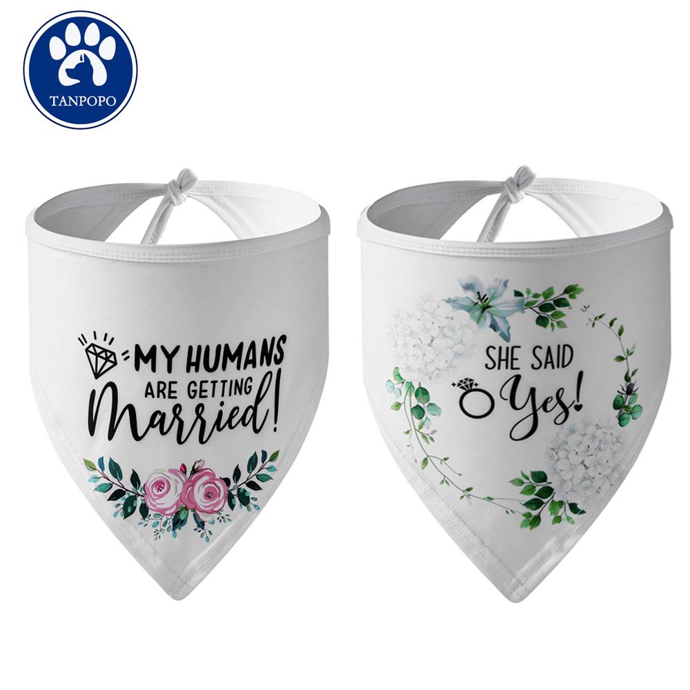 En stock transfronterizo exclusivo para mascotas bufanda de la boda Toalla de triángulo para mascotas Toalla de saliva para mascotas impresa bufanda de perro Toalla de perro