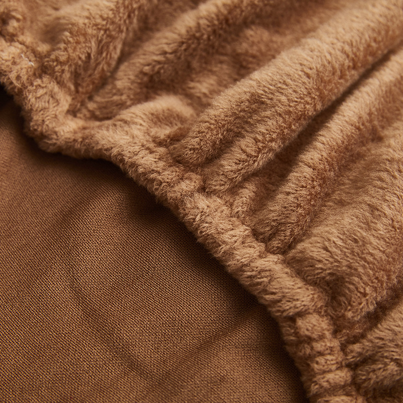 Cubierta de silla curva de felpa corta engrosada transfronteriza color sólido hogar elástico mesa de comedor silla cubierta simple antideslizante palillos cubierta