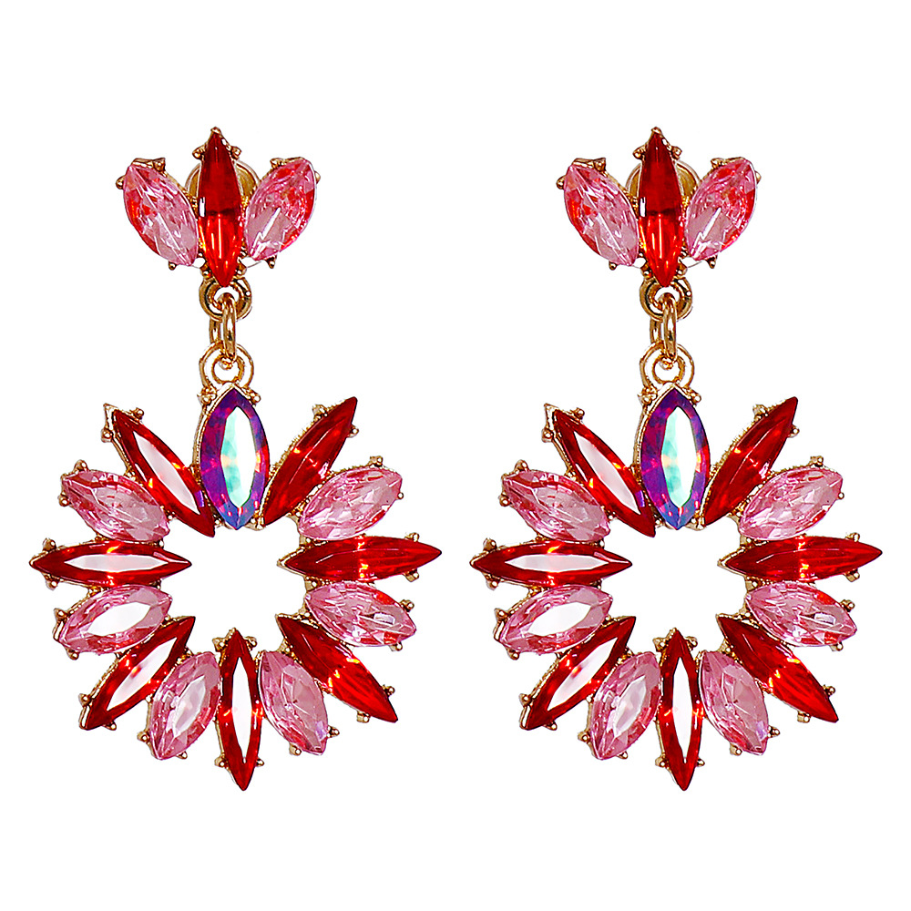 fashion exaggerated earrings retro alloy flower shape earrings geometric diamond long earringspicture3