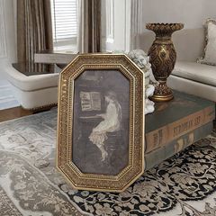 Retro French canvas hanging painting entrance living room bedroom side cabinet pearl chain octagonal waterproof decorative painting decorations