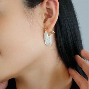 С���y�Ӿ������KС���hŮ�W�����ŕr�аٴ�925�y朗l���h