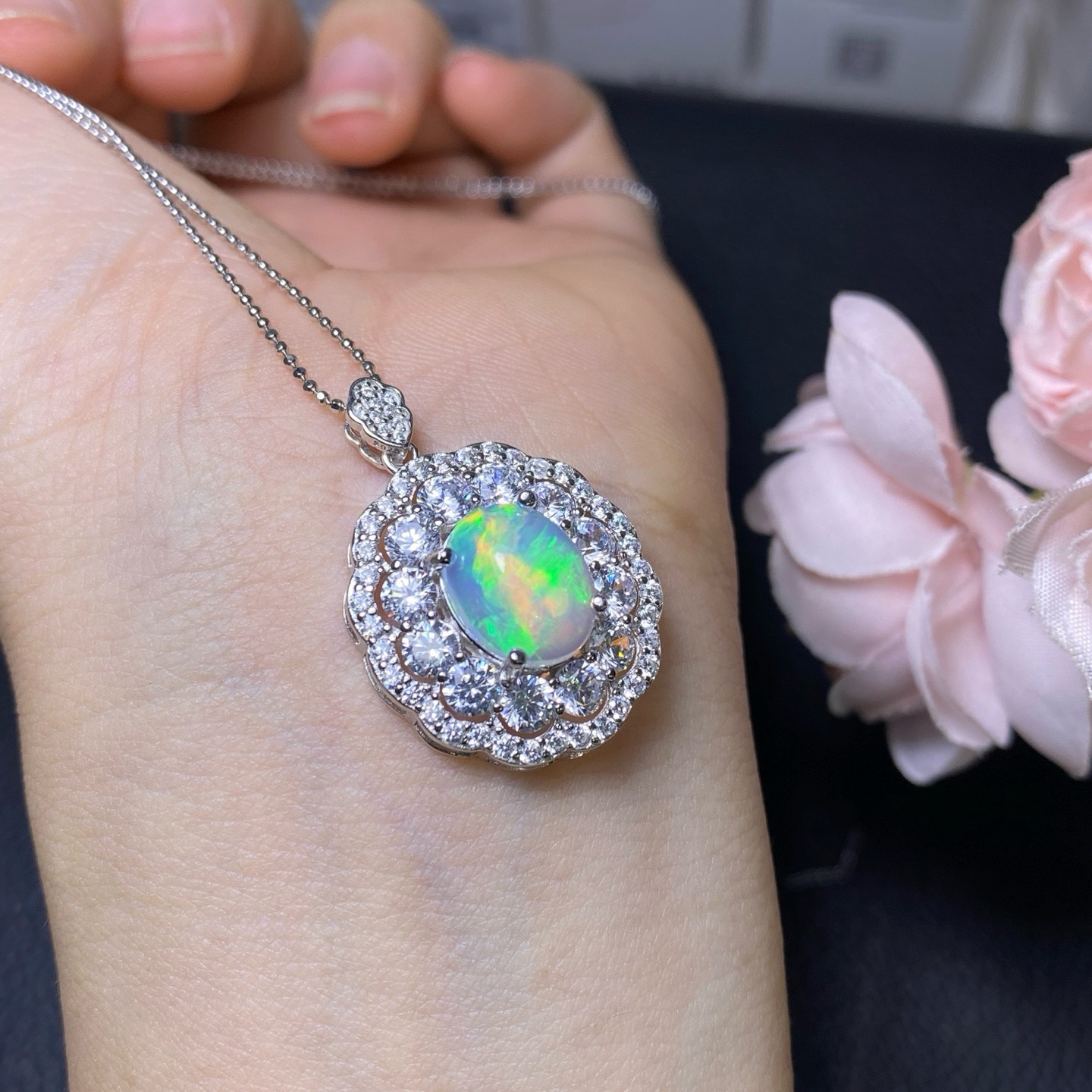 Factory Wholesale Natural White Opal Pendant S925 Silver Inlaid Main Stone 9X11Mm Luxury Jewelry Direct from Amazon