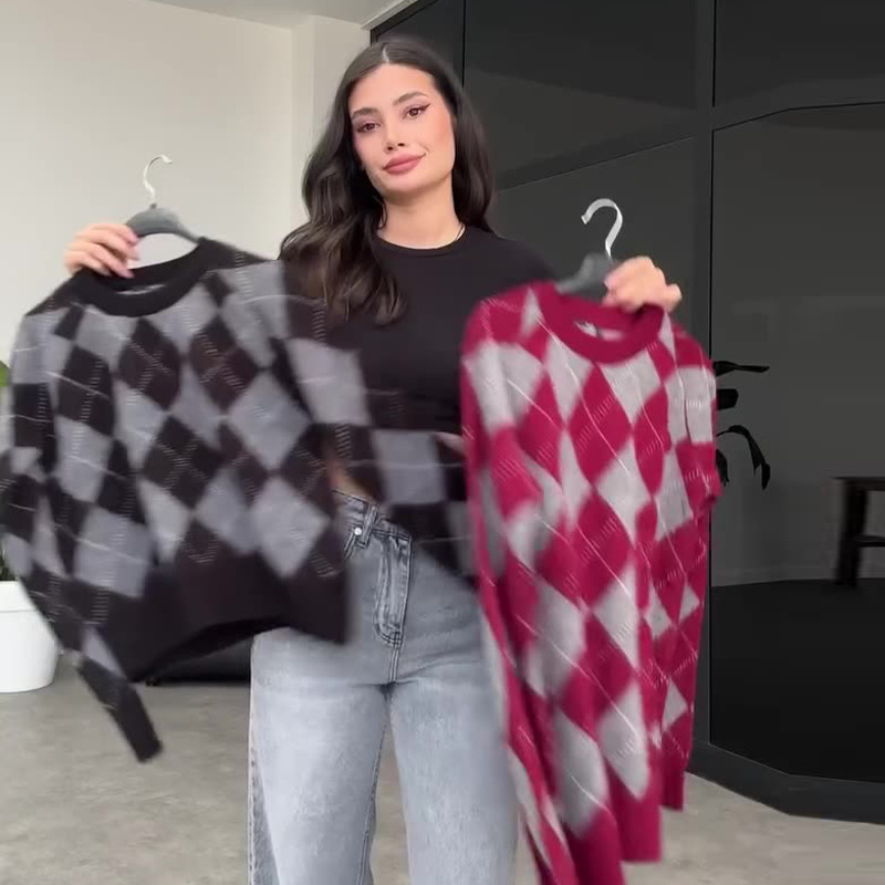 2024 otoño nuevo estilo europeo y americano amazon ropa de mujer transfronteriza moda contraste impresión de diamante suéter de base delgado