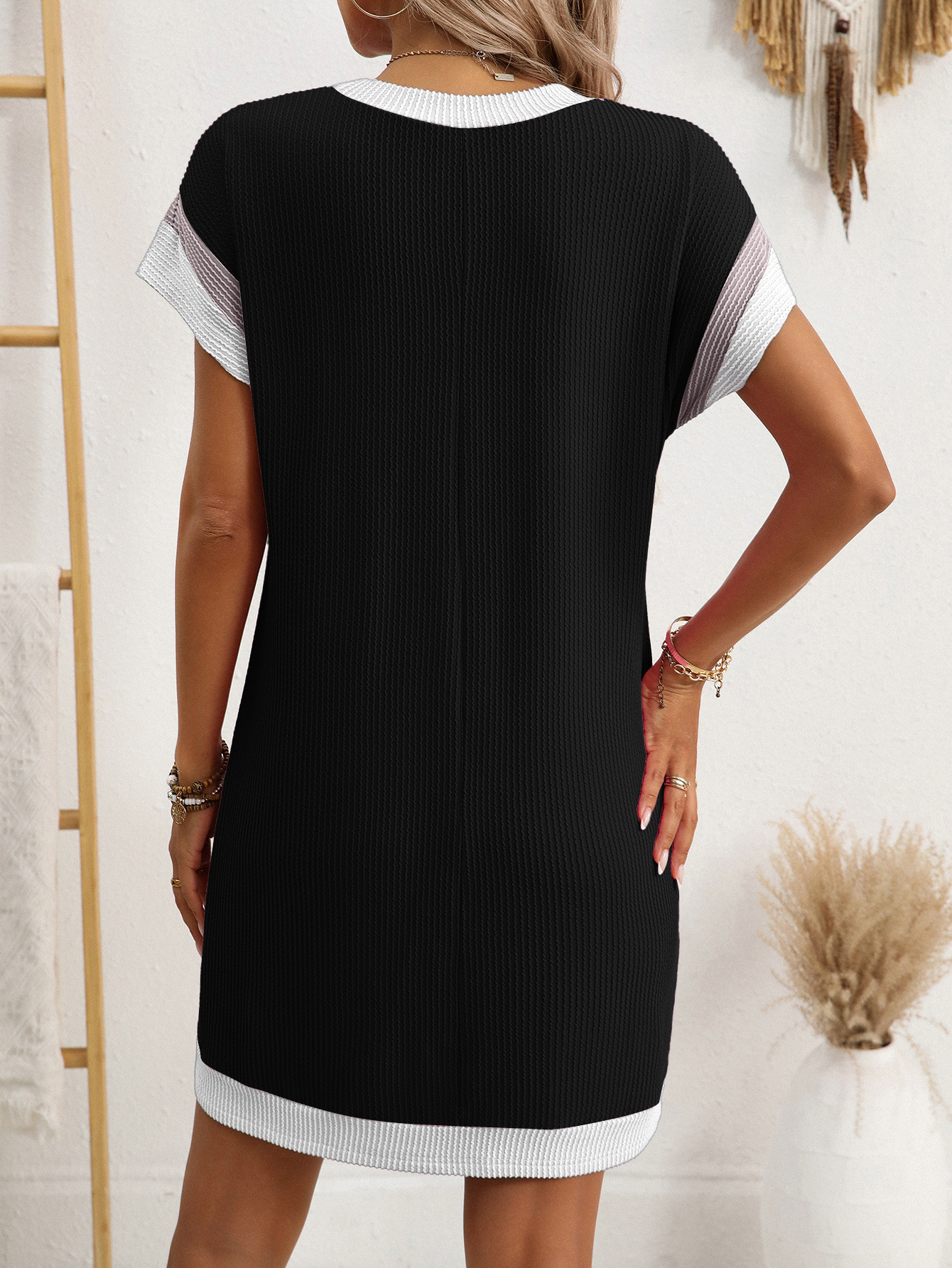 266g Weight Above Knee Dress Length Type Short Sleeve Sleeve Length A- Line Skirt Dresses Type Regular Sleeve Sleeve Type Polyester, Viscose fiber Fabric Type Mid Waist Waist Line Casual, Daily Occasion Round Neck Neckline Regular Fit Fit Type Color Block Pattern Summer, Spring Season Women's Gender Vintage Style, Classic Style Style S, XXL Size Wholesale Women's Vintage Style Classic Style Color Block Casual Daily Round Neck Short Sleeve A- Line Skirt 10