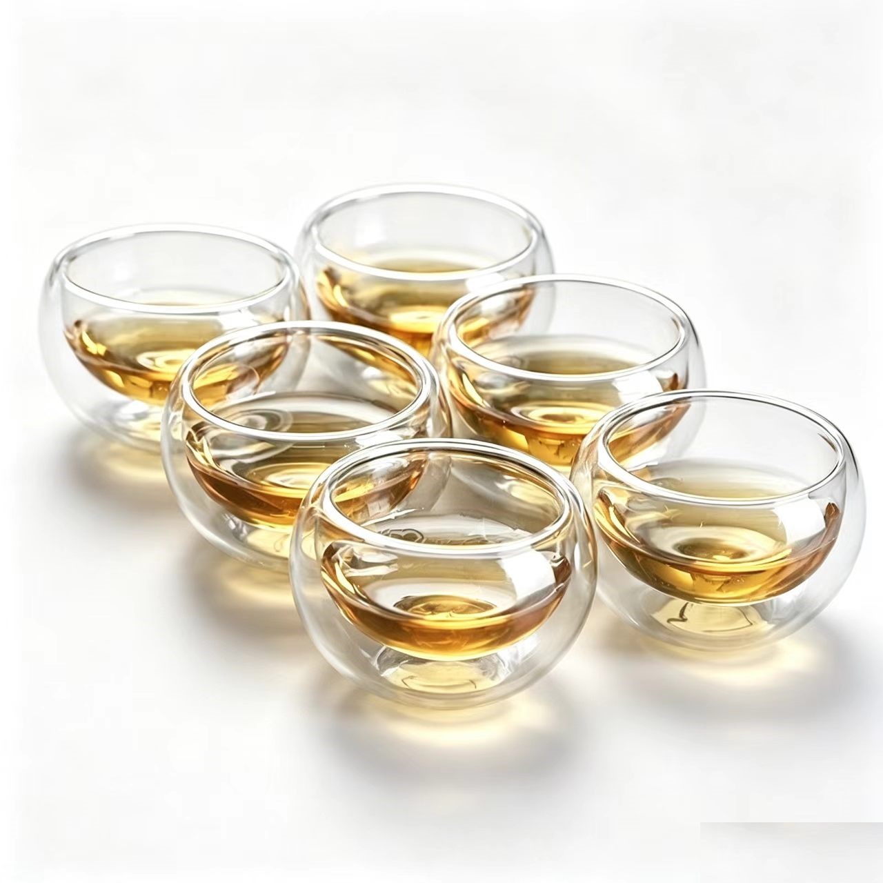 Vidrio de doble capa pequeña taza de té resistente al calor pequeña taza de aislamiento térmico taza de té taza transparente juego de té de Kung Fu taza de té de pequeña capacidad