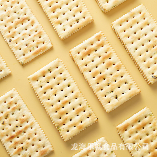 Chive soda biscuits breakfast crispy delicious snacks salty whole box wholesale