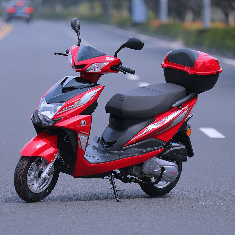 Nuevo hombre y mujer 125cc pedal de motocicleta combustible nacional cuatro inyección eléctrica puede llevar a la licencia de ahorro de combustible