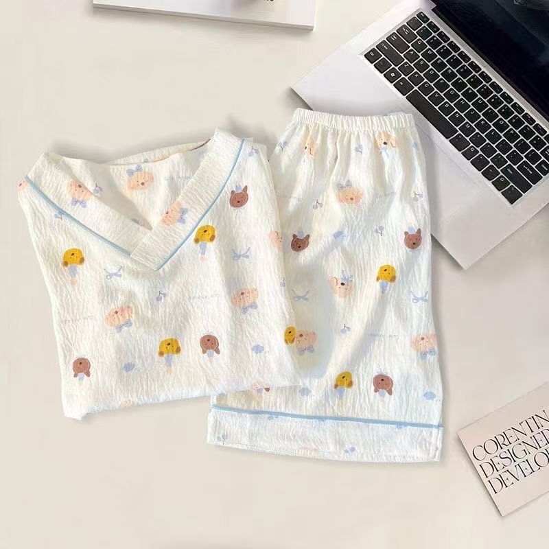 Nuevo estilo caliente de Vietnam pijamas de algodón con nubes con cuello en V para mujer pantalones cortos de verano de manga corta con bordado dulce y simple servicio a domicilio