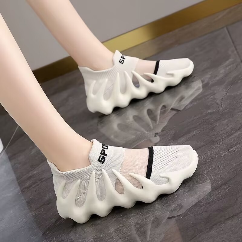 Zapatos de calcetín de pulpo transpirable de malla ins para mujer 2025 verano nuevo estilo coreano Flying Weaving Xiaolongbao zapatos casuales para correr