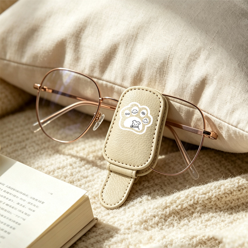 Beige cross-border bestseller sunglasses holder, creative car sun visor storage, paw print puppy car glasses clip