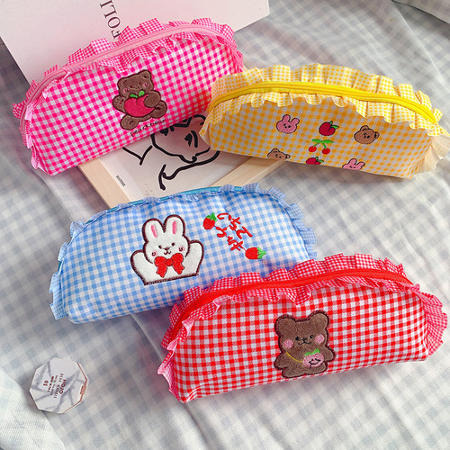 Japanese pencil case large capacity junior high school girl ins girl high-looking primary school student cute internet celebrity stationery pencil case