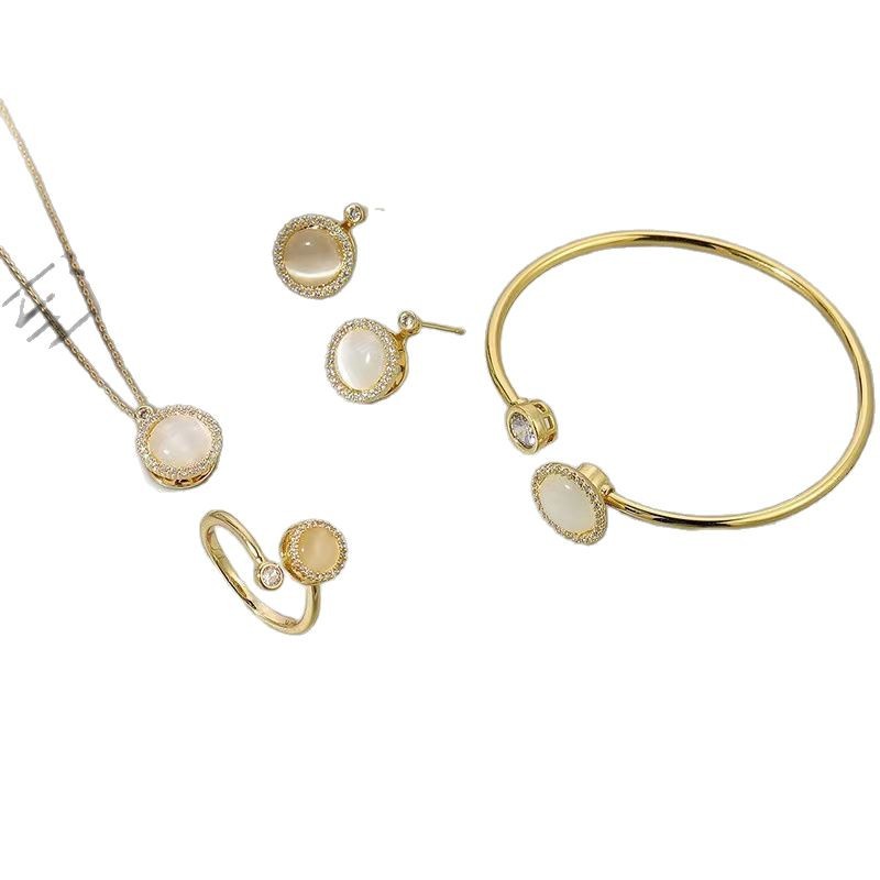 2024 새로운 인기 DOUYIN 스타일 고양이 눈 보석 기질 S925 팔찌 목걸이 귀걸이 반지 4 피스 세트