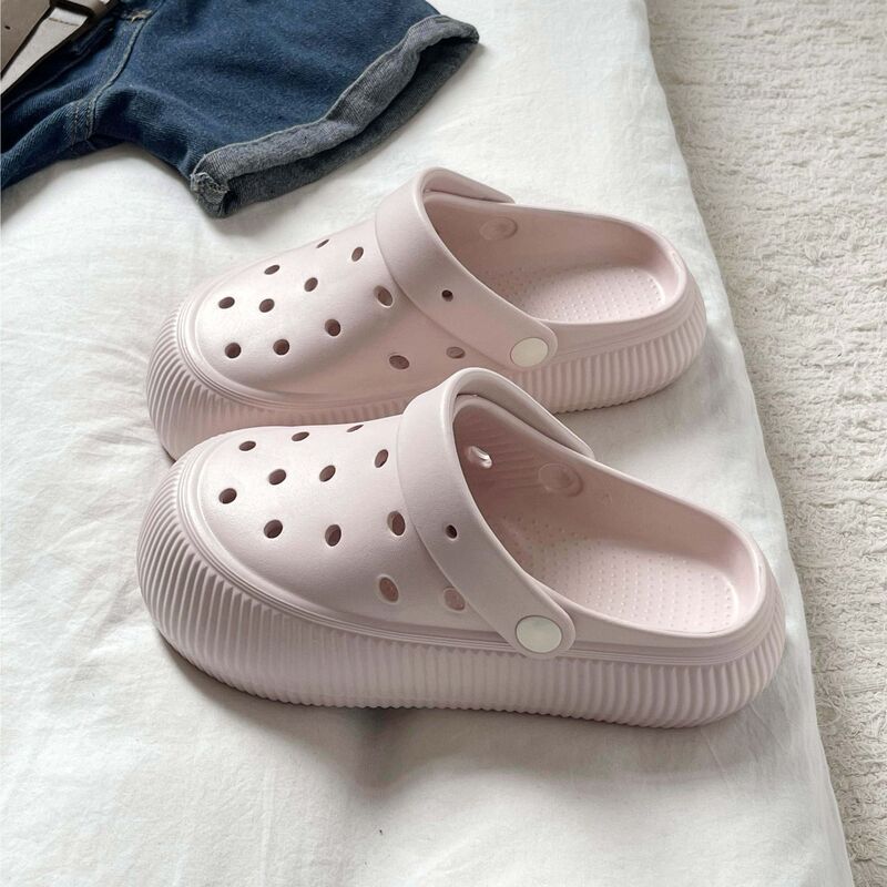 DIMIFEI Cute Thick-soled Sandals and Slippers Hole Shoes Female Students Outer Wear Non-slip All-match Beach Sandals Summer