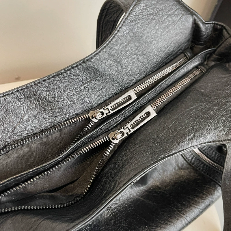 (Cross-border trading), retro capacious handheld one-shoulder bag, genuine leather