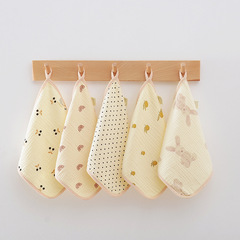 Baby saliva towel 4-layer crepe pure cotton small square towel hangable baby face towel absorbent soft saliva towel