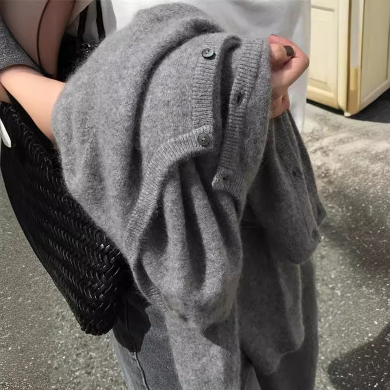 2025 Spring and Autumn New Style 100 Full Wool Cardigan Women's Korean Style Outerwear Round Neck Thin Cashmere Knitted Sweater Jacket