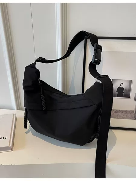 Oxford Cloth Crossbody Bag for Women 2026 Single Shoulder Student Class Commuting Dumpling Bag Factory Versatile Large Capacity