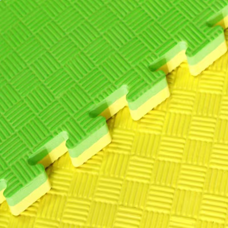 Taekwondo almohadilla de artes marciales Sanda estera de entrenamiento gruesa estera deportivo jardín de infantes 1m * 1m estera de espuma