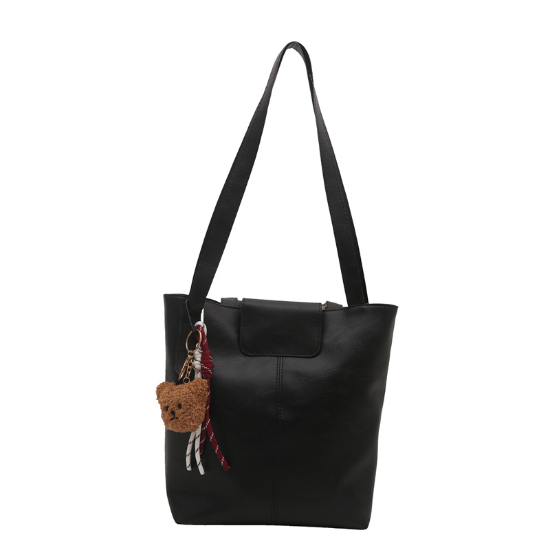 Alto sentido retro bolso de transporte de invierno 2024 nuevo versátil este año popular bolso de mano bolsa ocio