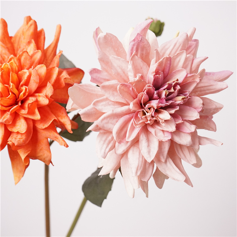 高品質模擬 2 ヘッドエルザダリア卸売結婚式の花エンジニアリング装飾シルクダリア造花アート|undefined