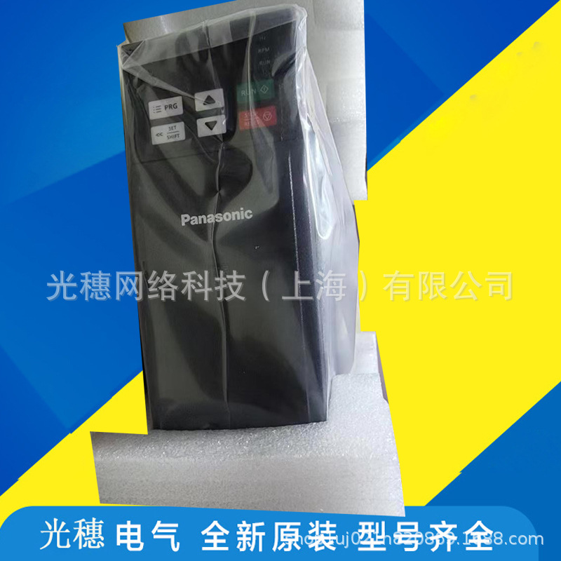 AMK3007P54松下变频器7.5KW 380V 2P22 0P42 0P74 1P54 2P24