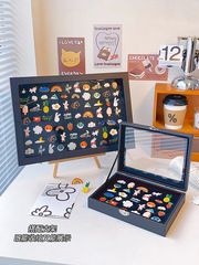 徽章展示框金屬別針胸針防氧化防塵透明收納盒勳章收藏陳列架吧唧