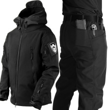 跨境新款跑量加绒冲锋衣套装男秋冬加厚防水作训服耐磨三合一夹克