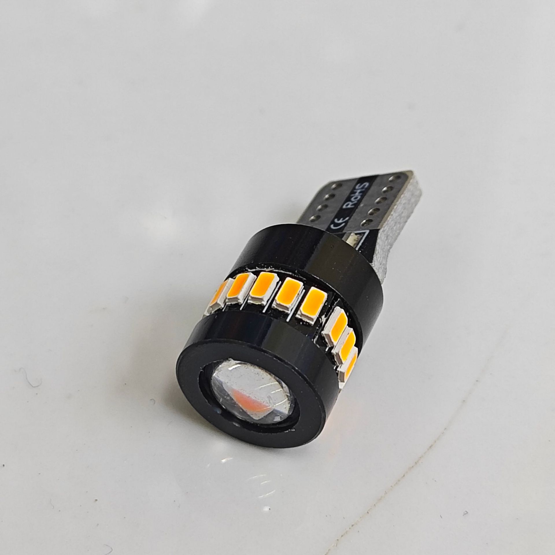 Popular Car Led Car Light T10 Width Indicator Light 3014+18Smd with Lens Decoding License Plate Light 3030 Instrument Light