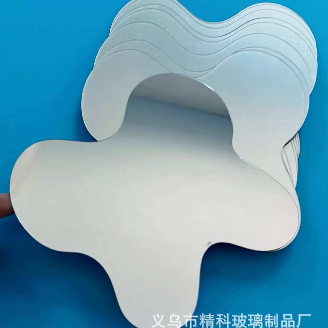 供应切割圆形方形异形1--5毫米亚克力镜片源头厂家