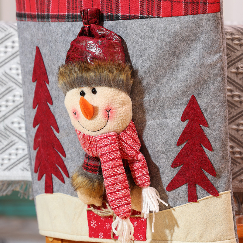 Nouvelles décorations de table et de chaise de Noël Père Noël Bonhomme de neige Poupée stéréo Housse de chaise Robe de maison_voghion.com