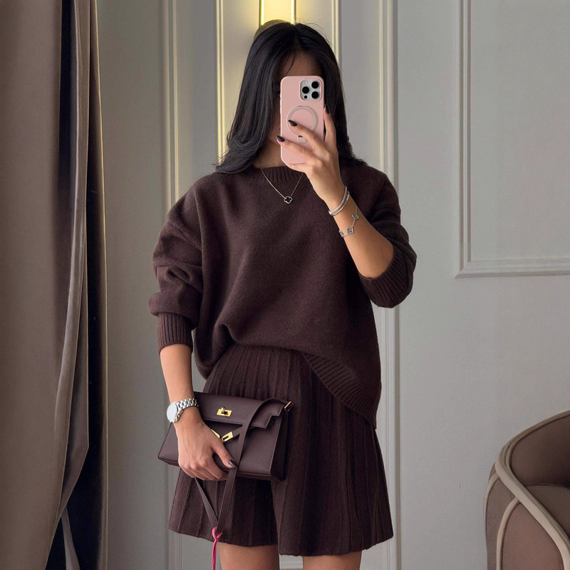 2025 New Autumn and Winter Pullover Knitted Sweater, Feminine and Versatile Knitted Skirt, High-End Two-Piece Set for Women Wholesale