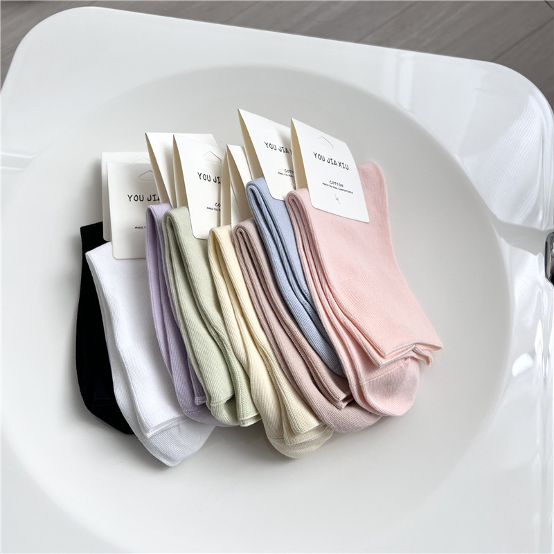 35g Weight Socks Classification Socks Lingerie Type Cotton Fabric Type Stretchy Elasticity A Pair Quantity Daily Occasion Comfort Function Solid Color Pattern All Seasons Season Women's Gender Simple Style Style Simple Style Women's Solid Color Cotton Crew Socks A Pair 9