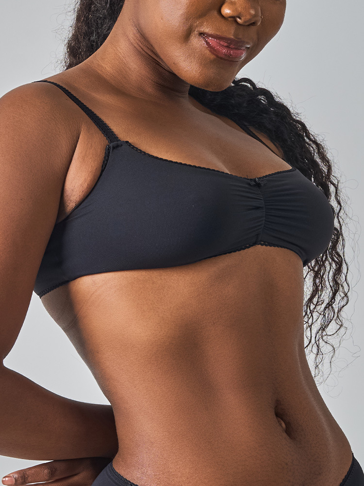 Slip francese in pizzo con volant intimo donna elegante traspirante_voghion.com