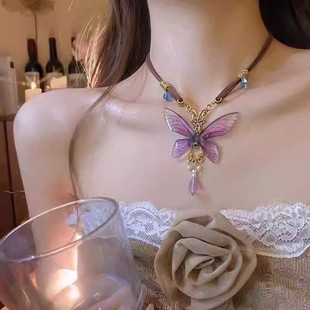 �͹���ɫ������Ů����ʽ�����L�U���䵭�L�߼��к��s�ٴ����Ů