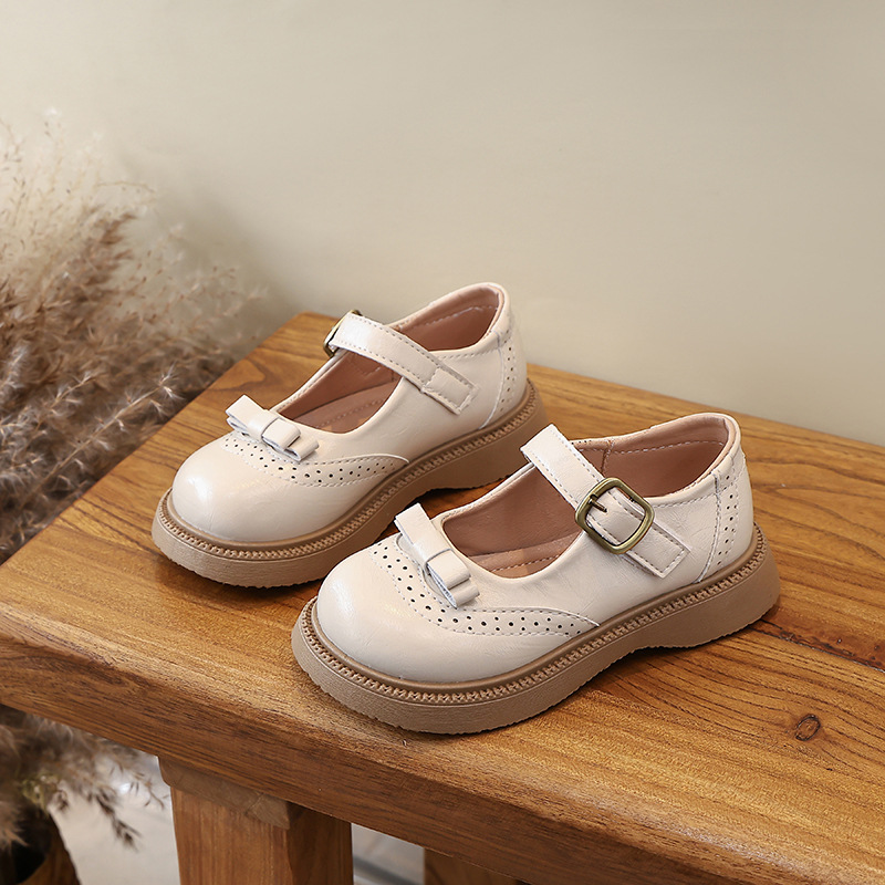 Zapatos de cuero negro de niñas 2026 primavera y otoño nuevos zapatos de rendimiento estudiantil zapatos de suela suave para niños zapatos de marizhen image 8