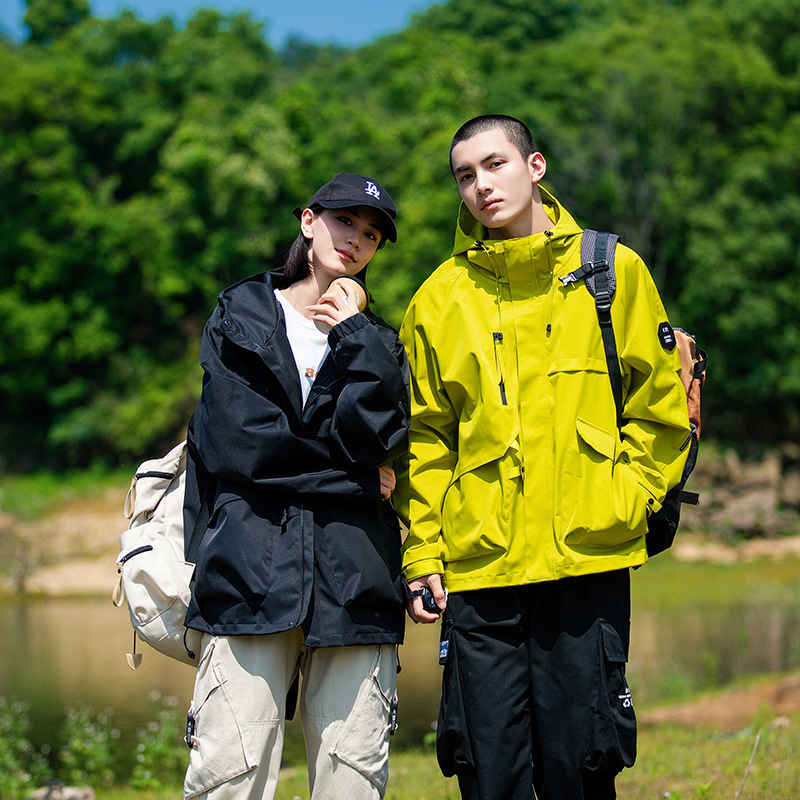 Mountain Style Outdoor Windproof and Water-Repellent Spring, Autumn and Winter Couple Jackets for Men and Women, Fashionable Jackets for Men and Women