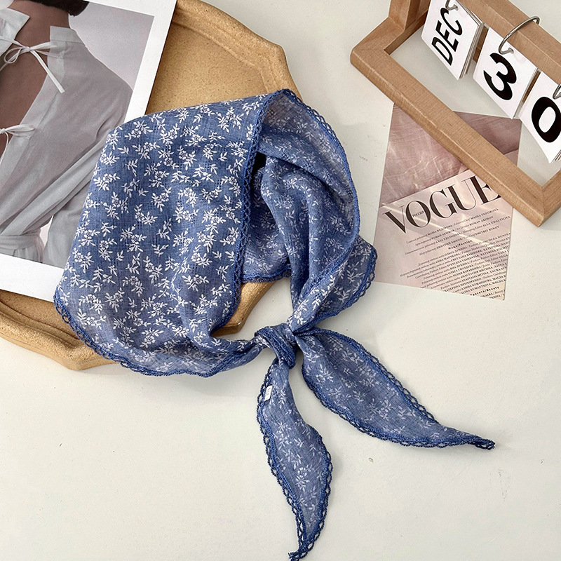 Turbante de alta calidad en un triángulo nuevo bufandas de flores de primavera y otoño bufandas de algodón y lino bufandas de seda al por mayor