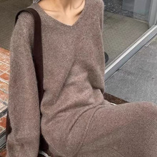 慵懒风跨境针织套装女2025秋冬气质宽松软糯V领毛衣针织裙两件套