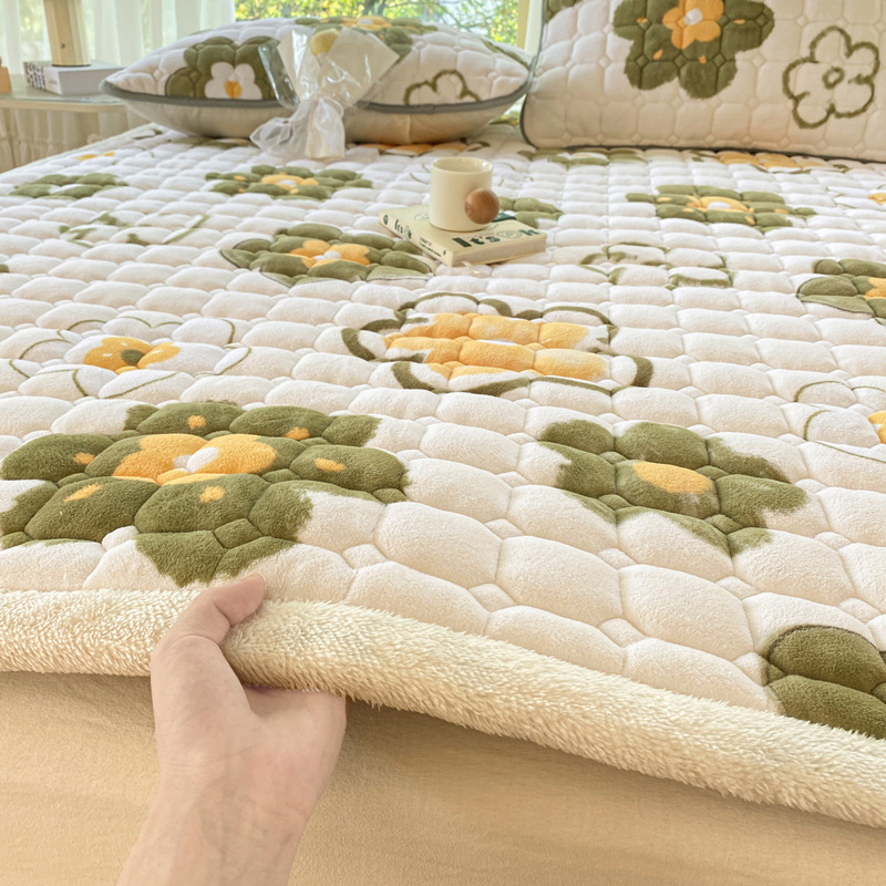 Milk velvet mattress bottom warm non-slip mattress bed sheet thickened winter fleece-lined mattress mattress mattress wholesale