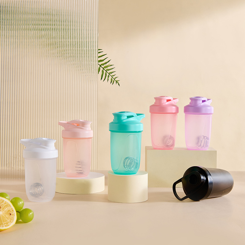 Manufacturer's Ready-Stock Milkshake Shaker Cup, Fashionable Portable Water Cup with Scale, 200ml Protein Powder Container, Customizable Logo