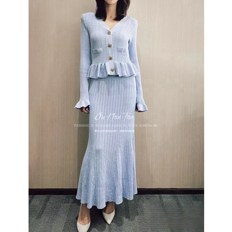 French-Style Elegant Ladylike Ruffled V-Neck Slim-Fit Long-Sleeve Over-The-Knee Bodycon Knit Dress
