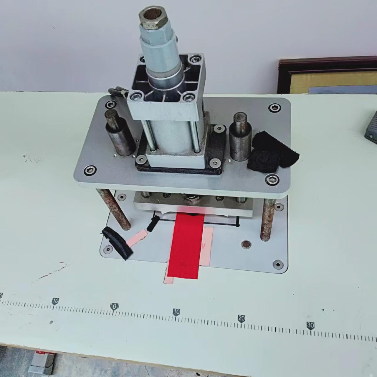 23f01f1e83205a1bf45eea980ac23e