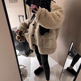 腰带;连衣裙;吊带背心