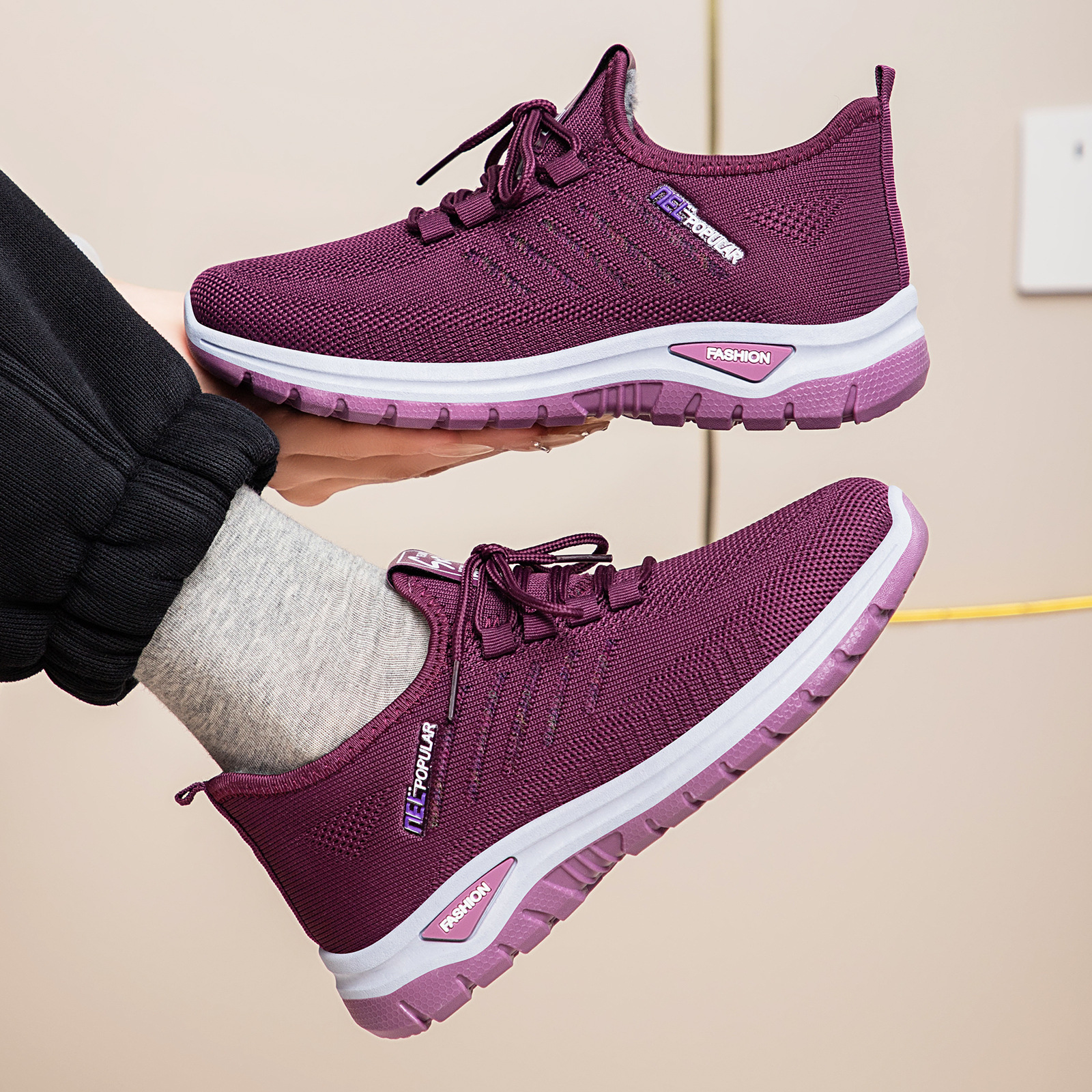 Zapatos de algodón de mujer invierno transfronterizo TEMU zapatos de lana de tamaño grande color sólido versátil zapatos para caminar zapatos de mujer gruesos al por mayor