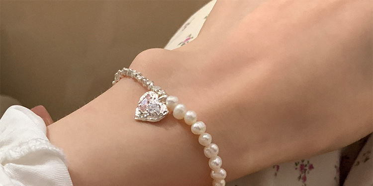 Sucré Style Simple Forme De Cœur Perle D'eau Douce Argent Sterling De Gros Bracelets Collier display picture 19