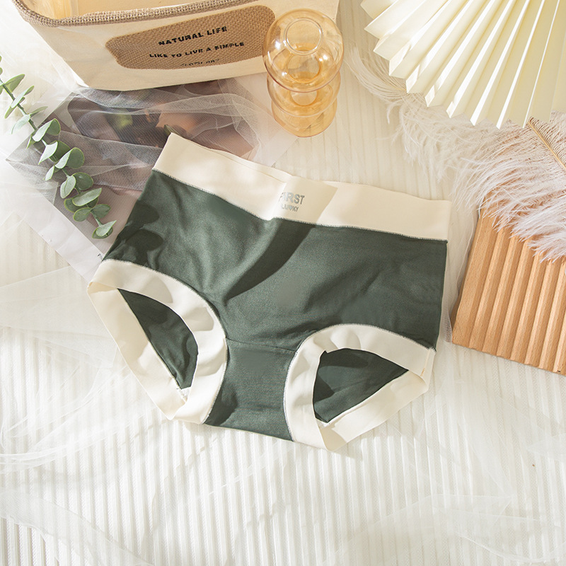 Nubes suaves y cerosas 10A bragas de ácido poliláctico 2025 nuevas bragas de mujer calzoncillos finos de cintura media para niña