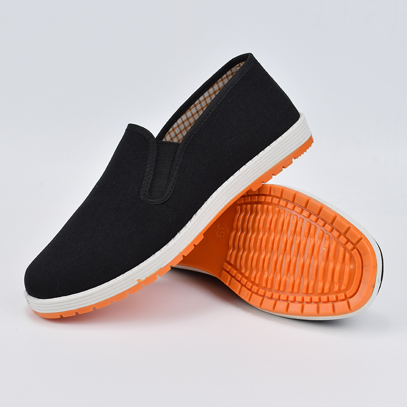 Beijing cloth slippers