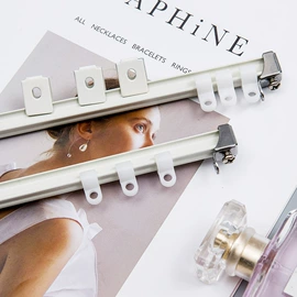 布艺窗帘;布艺窗纱;其他窗帘配件