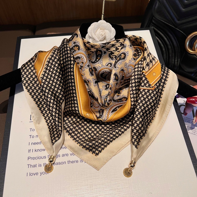 작은 풍차 캐슈-[자기 새틴 스퀘어 스카프])